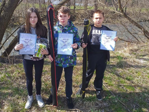 W okręgowym konkursie wiedzowym - całe podium nasze!